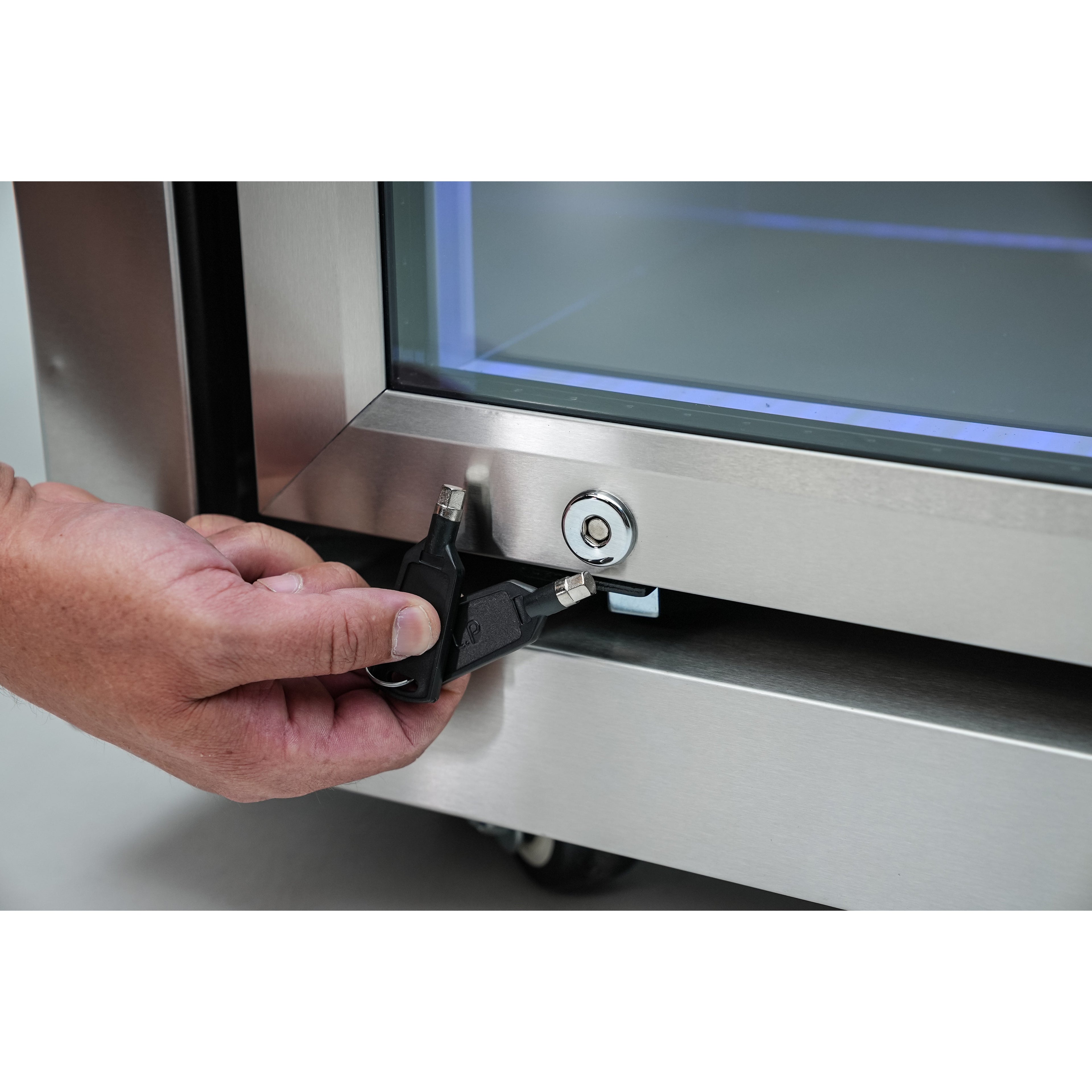 Mont Alpi 400 Deluxe BBQ Grill Island with Beverage Center, Kegerator & Extra Drawer Storage - MAi400-DKEGBEVDR